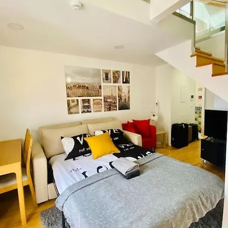 Yaya Apartmán